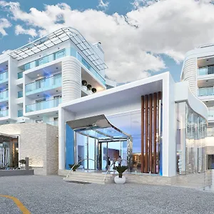 מלון Blue Bay Platinum